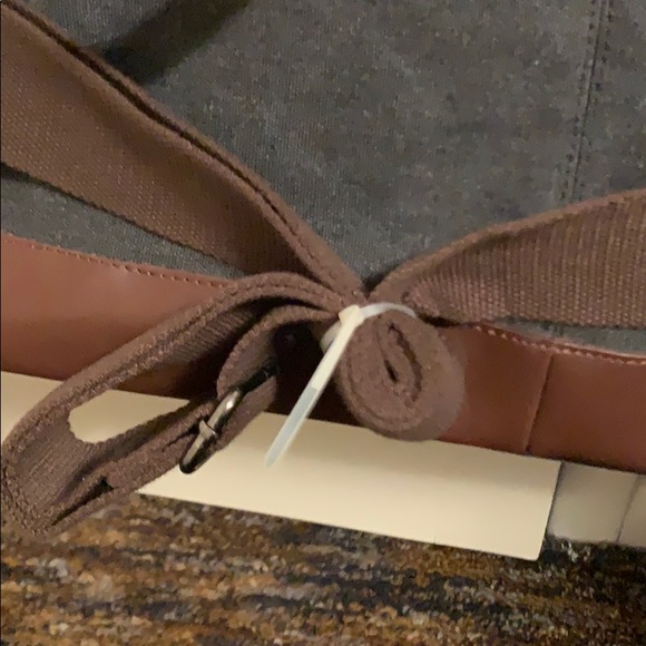 Leaper canvas and leather travel bag. Great shape! - Picture 3 of 8